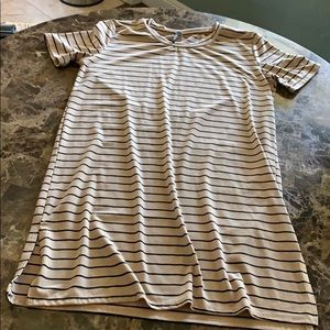 Lulu’s T-shirt dress